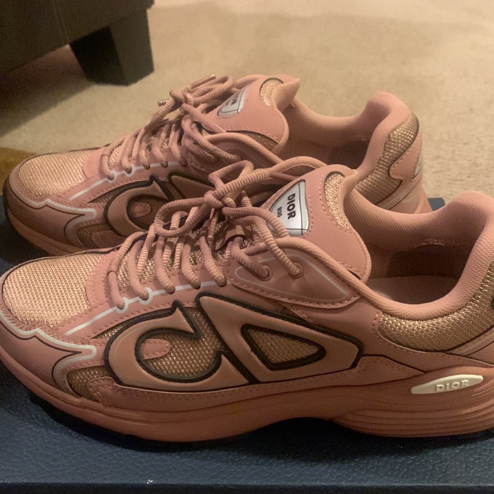 Dior shoes - Picture 3 of 3